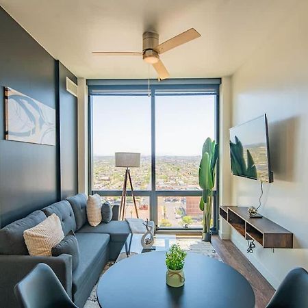 Detailed 2Bd, Highrise Dt, Pool, Gym, Parking, Sleeps 8 Apartment ฟีนิกซ์ ภายนอก รูปภาพ