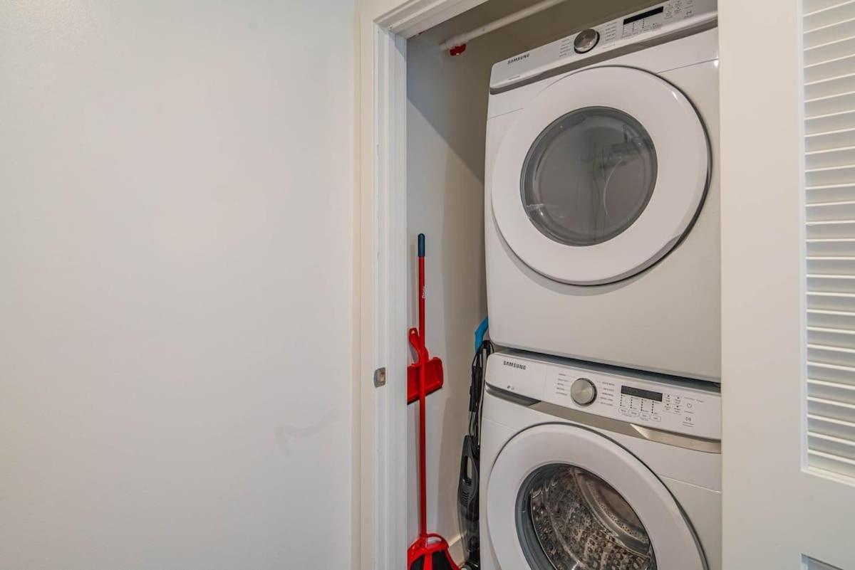 Detailed 2Bd, Highrise Dt, Pool, Gym, Parking, Sleeps 8 Apartment ฟีนิกซ์ ภายนอก รูปภาพ