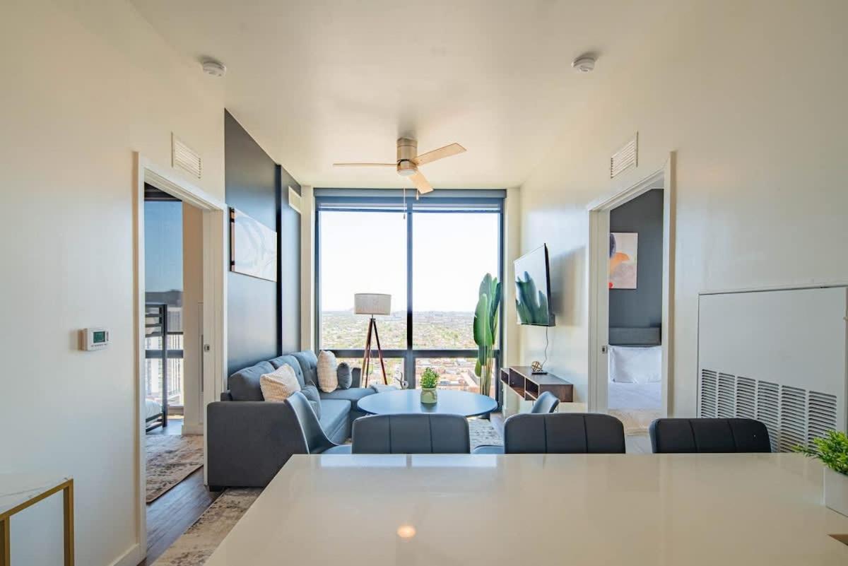 Detailed 2Bd, Highrise Dt, Pool, Gym, Parking, Sleeps 8 Apartment ฟีนิกซ์ ภายนอก รูปภาพ